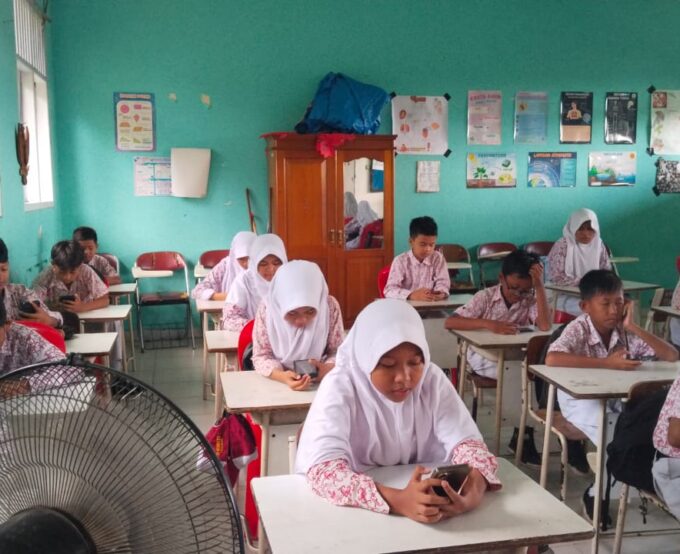 Ujian Semester 2, 2025 / 2026